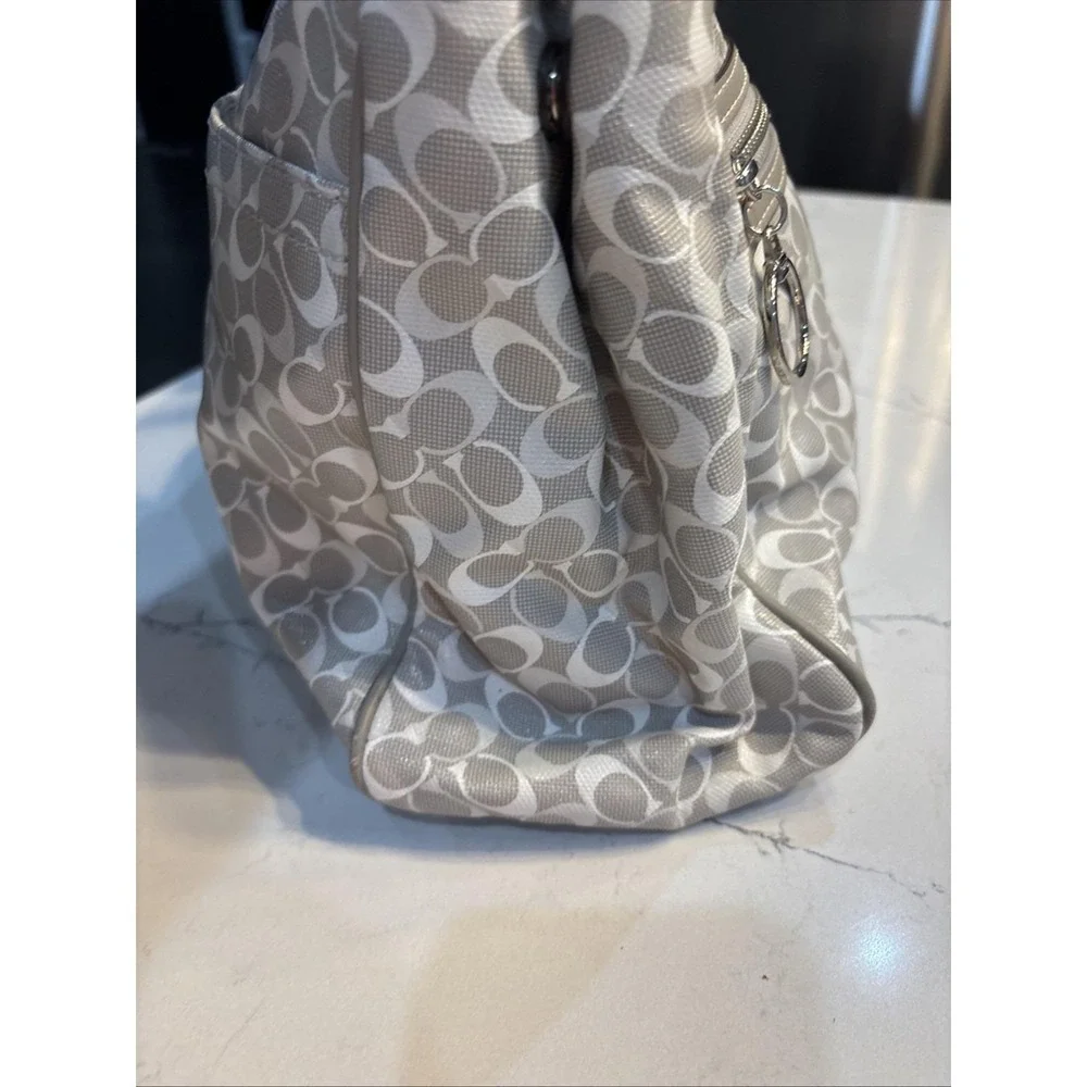 COACH Chelsea Signature Bias Tote Bag Handbag Gray White Coated Canvas